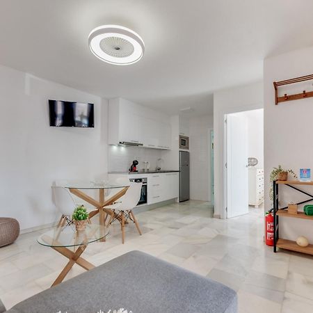 Apartamento Con Amplio Porche Y Bbq Benalmádena Kültér fotó
