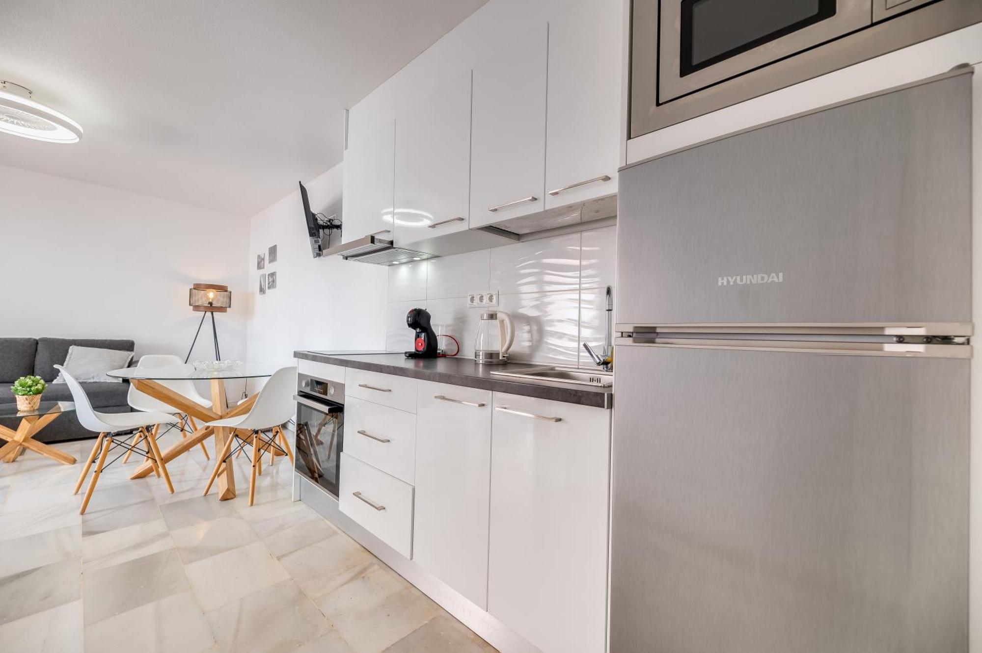 Apartamento Con Amplio Porche Y Bbq Benalmádena Kültér fotó