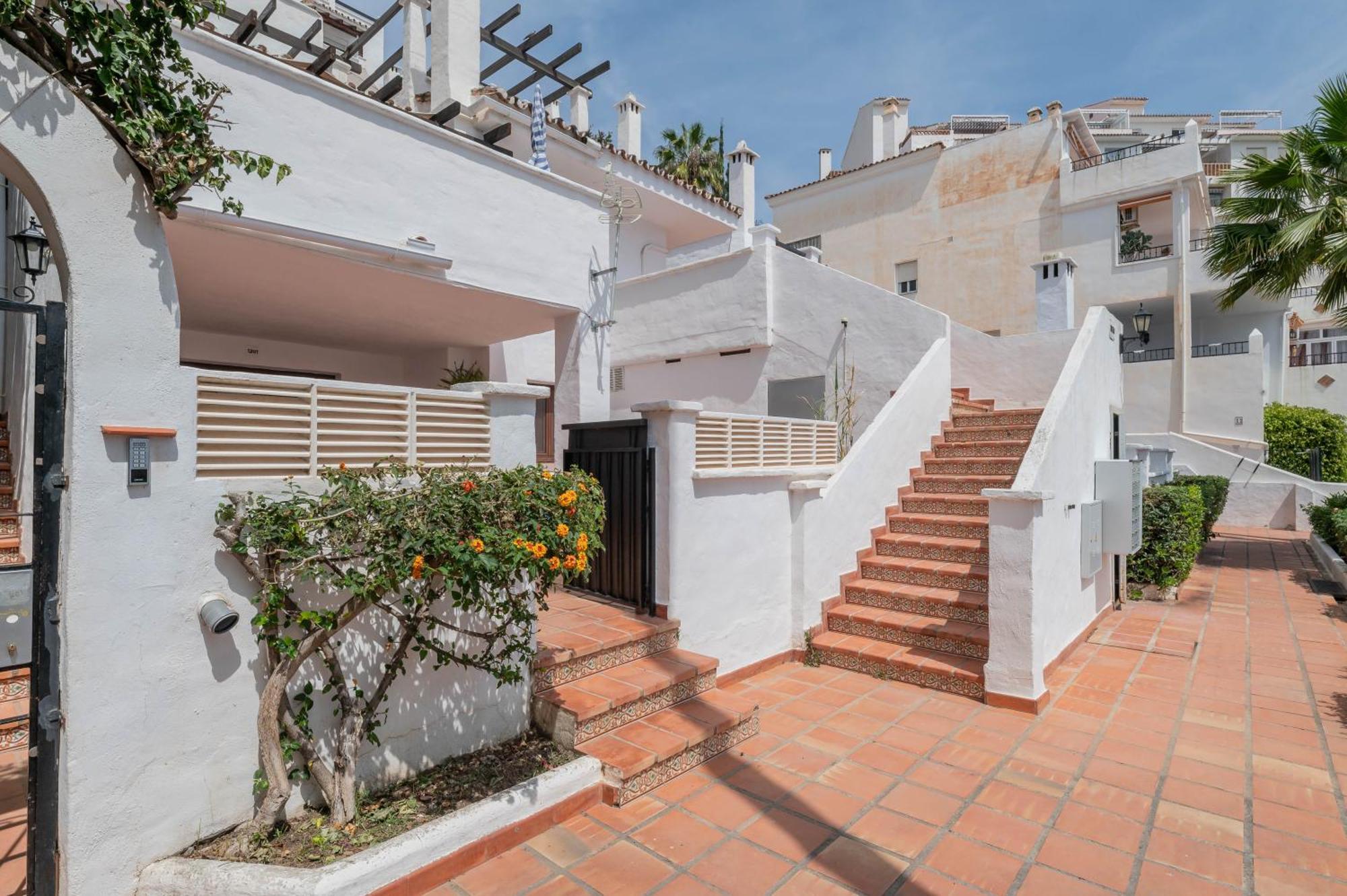 Apartamento Con Amplio Porche Y Bbq Benalmádena Kültér fotó
