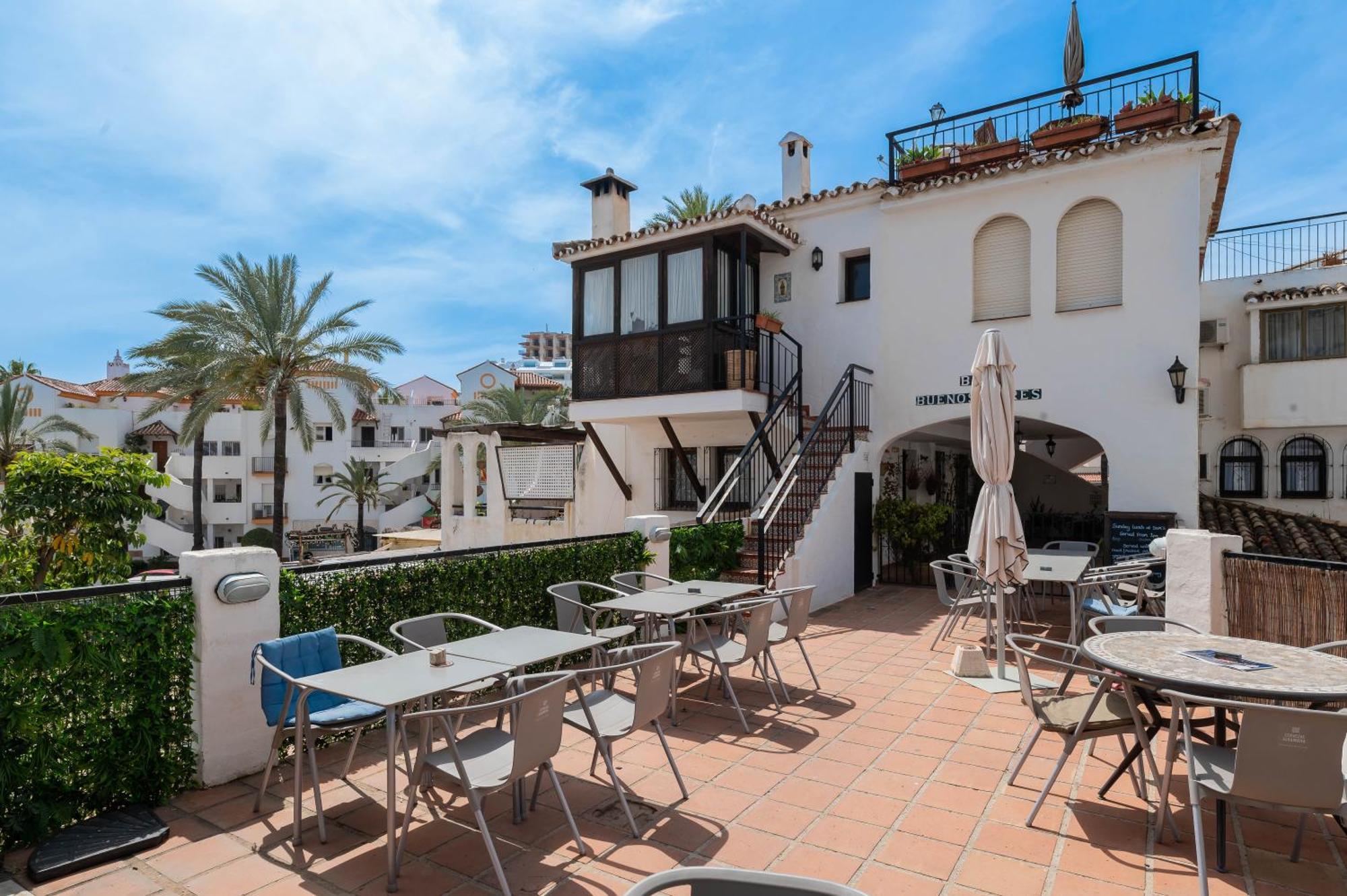 Apartamento Con Amplio Porche Y Bbq Benalmádena Kültér fotó